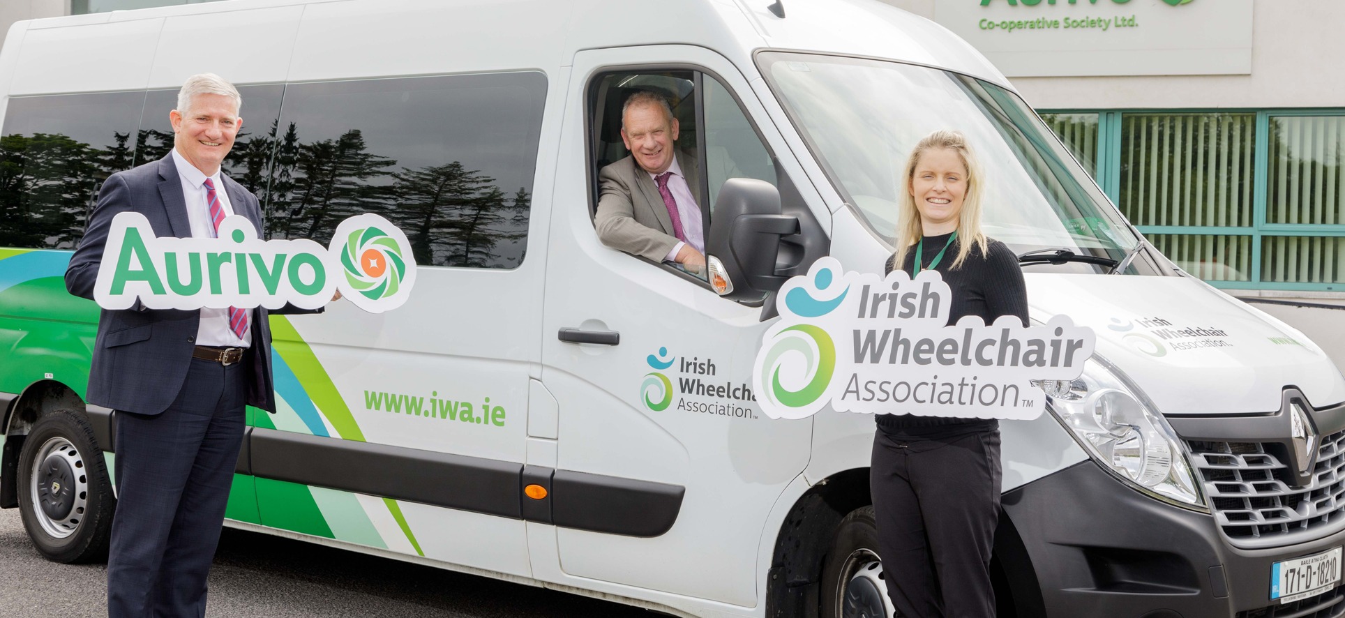 Aurivo-Irish-Wheelchair-Association-bus